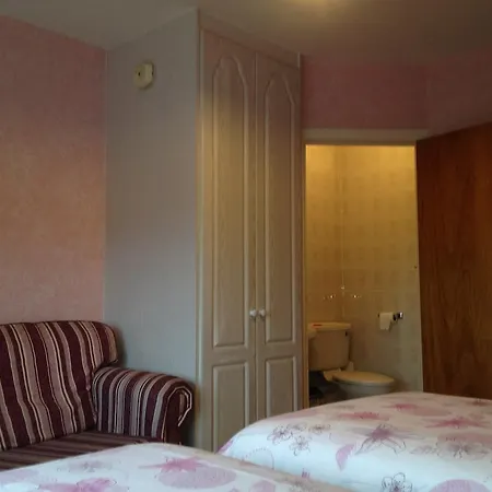 Bed & Breakfast Biscayne House *